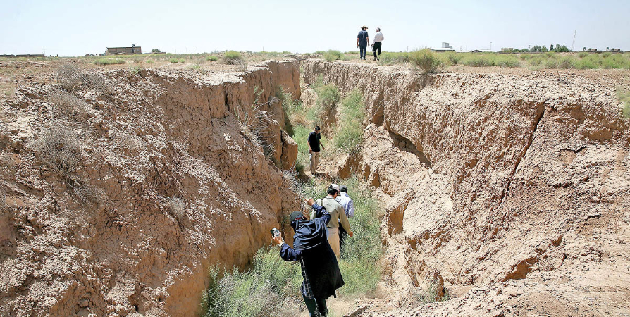 پدیده فرونشست زمین در کشور،اخباراجتماعی ،خبرهای اجتماعی پدیده فرونشست زمین در کشور ,اخبار اجتماعی ,خبرهای اجتماعی