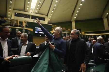 حضور سرزده مسعود پزشکیان در مجلس،عکس خبری حضور سرزده مسعود پزشکیان در مجلس،عکس خبری