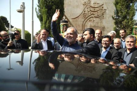 حضور سرزده مسعود پزشکیان در مجلس،عکس خبری حضور سرزده مسعود پزشکیان در مجلس،عکس خبری