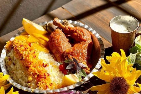  زرشک پلو با مرغ