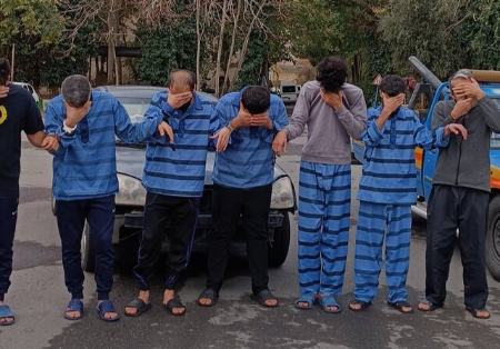 دستگیری عاملان نزاع جمعی در مقابل دادسرای شهر ری،اخبار حوادث،خبرهای حوادث دستگیری عاملان نزاع جمعی در مقابل دادسرای شهر ری،اخبار حوادث،خبرهای حوادث