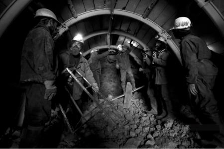 کارگران معادن،اخبار اقتصادی،خبرهای اقتصادی کارگران معادن،اخبار اقتصادی،خبرهای اقتصادی