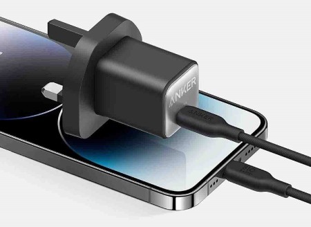 معرفی بهترین شارژرهای فندکی معرفی بهترین شارژرهای فندکی