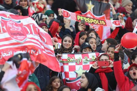 تماشاگران زن در دیدار سپاهان و پرسپولیس،عکس خبری،تصاویر خبری تماشاگران زن در دیدار سپاهان و پرسپولیس،عکس خبری،تصاویر خبری
