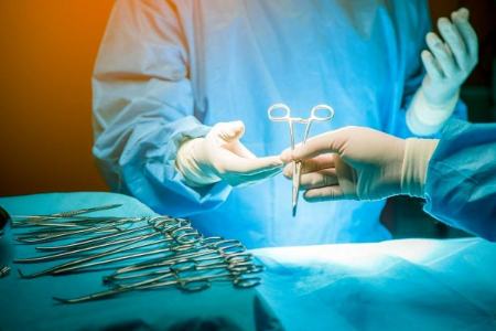 فوت ۴ کودک بر اثر قصور یک پزشک در قم/ رئیس کمیسیون بهداشت مجلس: قصور پزشکی ممکن است در همه جای دنیا رخ دهد!