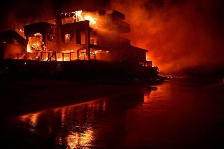 عکس خبری،آتشسوزی گسترده در لس آنجلس عکس خبری،آتشسوزی گسترده در لس آنجلس