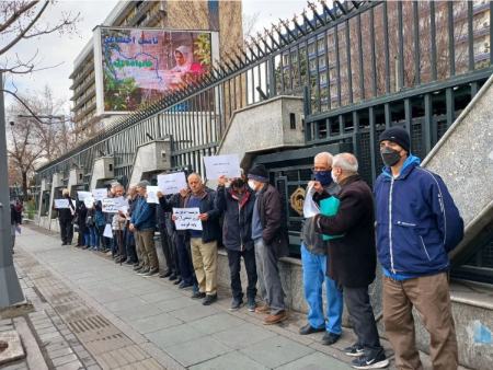 تجمع بازنشستگان کارگری،اخبار اقتصادی،خبرهای اقتصادی تجمع بازنشستگان کارگری،اخبار اقتصادی،خبرهای اقتصادی