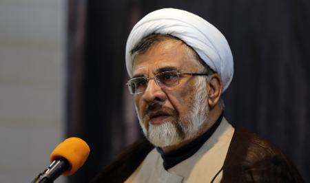  فاضل میبدی: تعجب می‌کنم برخی از آقایان می‌گویند ما برای اقتصاد و معیشت، انقلاب نکردیم