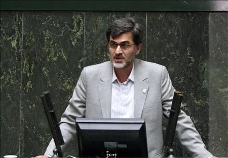 حمله نماینده مجلس به رئیس صداوسیما: به خاطر اینکه در تلویزیون علیه هر کسی هر حرفی میزنید با شما در روز قیامت حساب میکنیم