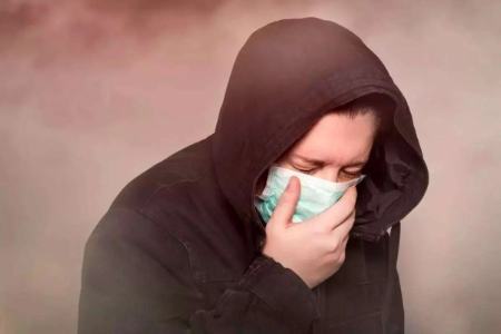 نفس‌های سوخته در اصفهان؛ از سرفه‌های ممتد تا سرطان‌های خاموش