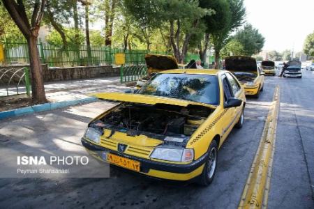 عکس خبری،گرما در تهران و اصفهان عکس خبری،گرما در تهران و اصفهان