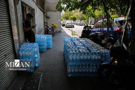 عکس خبری،گرما در تهران و اصفهان عکس خبری،گرما در تهران و اصفهان
