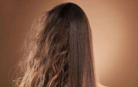 چرا موهای شما بعد از رنگ و دکلره، زبر و بی‌جان می‌شوند؟