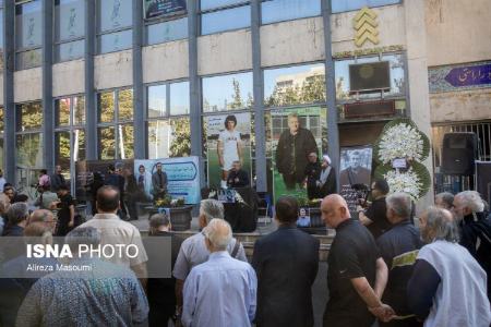 عکس خبری،مراسم تشییع پیکر اکبر کارگرجم عکس خبری،مراسم تشییع پیکر اکبر کارگرجم