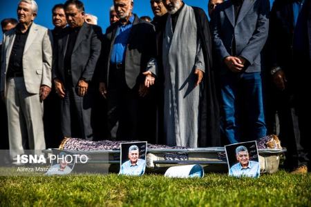 عکس خبری،مراسم تشییع پیکر اکبر کارگرجم عکس خبری،مراسم تشییع پیکر اکبر کارگرجم