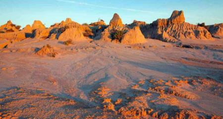 دریاچه مانگو،اخبار گوناگون،خبرهای گوناگون دریاچه مانگو،اخبار گوناگون،خبرهای گوناگون