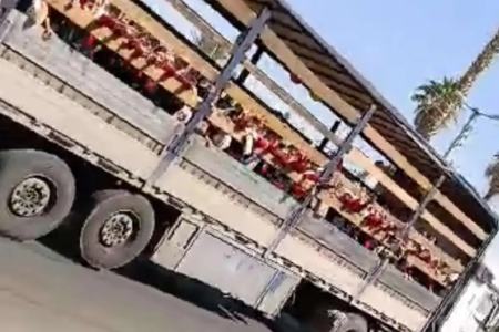 جابجایی دانش آموزان با کامیون،اخبار اجتماعی،خبرهای اجتماعی جابجایی دانش آموزان با کامیون،اخبار اجتماعی،خبرهای اجتماعی