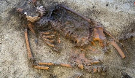 مقبره،اخبار گوناگون،خبرهای گوناگون