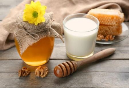 خواص شیر و عسل برای چاقی خواص شیر و عسل برای چاقی