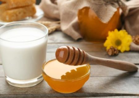 تاثیر شیر و عسل برای چاقی تاثیر شیر و عسل برای چاقی