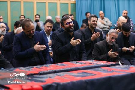 عکس خبری،تشییع پیکر خانواده سقاب اصفهانی