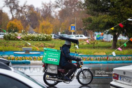عکس خبری،باران پاییزی در اصفهان