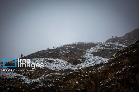 عکس خبری،بارش برف پاییزی در اصفهان