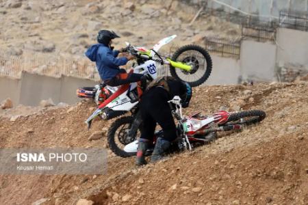 عکس خبری،مسابقات موتورسواری بانوان