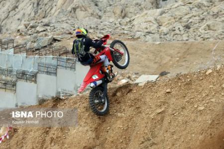 عکس خبری،مسابقات موتورسواری بانوان