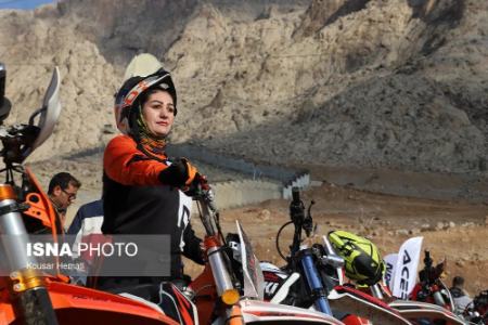 عکس خبری،مسابقات موتورسواری بانوان