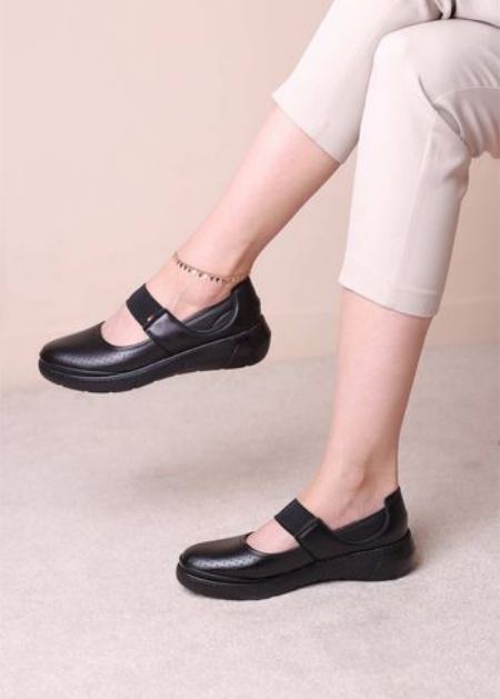 خرید کفش زنانه چرم پرسنلی