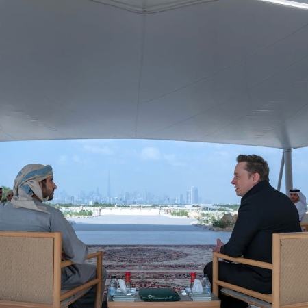 عکس خبری،ایلان ماسک در امارات