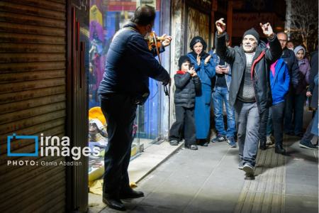 عکس خبری،خرید شب کریسمس و بابانوئل در تهران