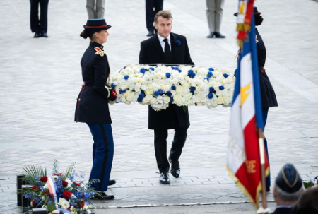 عکسهای جالب,عکسهای جذاب,رئیس جمهوری فرانسه در مراسم صدوهفتمین سالگرد پایان جنگ اول جهانی