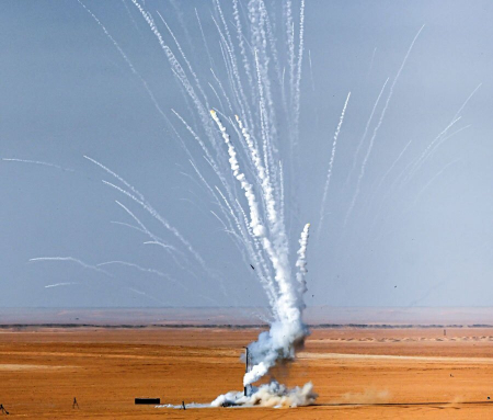 عکسهای جالب,عکسهای جذاب,منفجر شدن یک موشک فضایی هنگام پرتاب در کویت