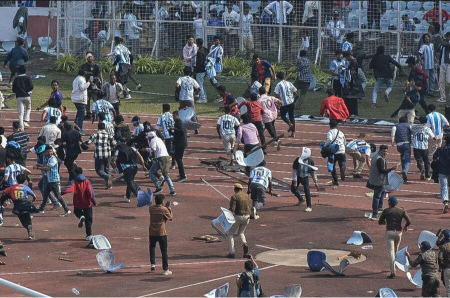 عکسهای جالب,عکسهای جذاب,حضور لیونل مسی به آشوبی بزرگ در استادیوم شهر کلکته هند