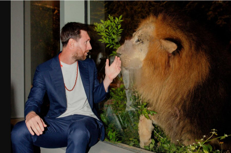 عکسهای جالب,عکسهای جذاب,عکسی پربازدید از سفر هفته گذشته لیونل مسی به هند