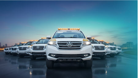 خودروبر در حال جابه‌جایی خودروی خراب در تهران