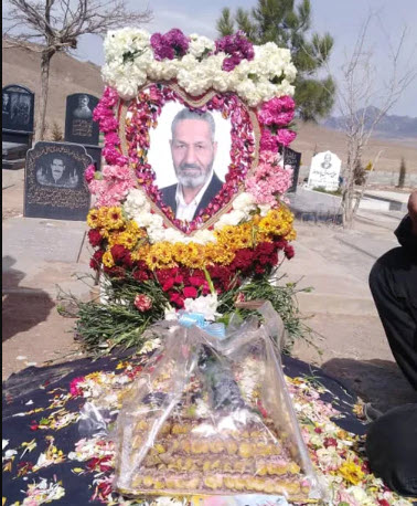 زنده نگه داشتن یاد اموات زنده نگه داشتن یاد اموات
