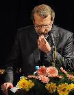 لاريجاني به مقام شهدا اداي احترام كرد