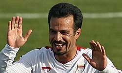 رباط صليبي رمضاني آسيب نديده است