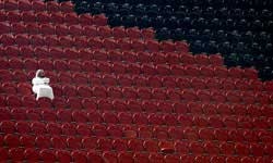  صندلي‌هاي خالي در انتظار جام جهاني 2022 ؟ 