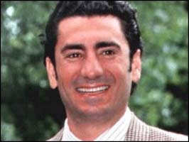 پسر محمد رضا پهلوي خودكشي كرد