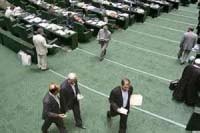 تلاش مقامات ورزش کشور به ادامه حیات شترمرغی