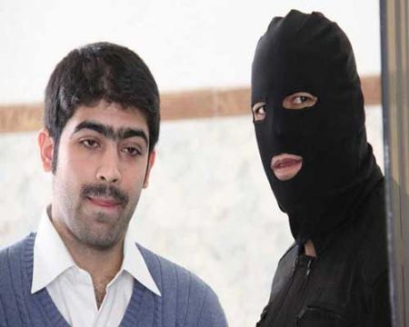 عامل ترور مقابل همسر علیمحمدی + عکس