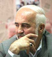 سایت توکلی:سکوت احمدی نژاد در برابر فتنه اشکالی ندارد، بروید سراغ هاشمی