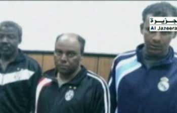 «سگ هاي كنيا» هم به کمک دیکتاتور روانی آمدند + عکس