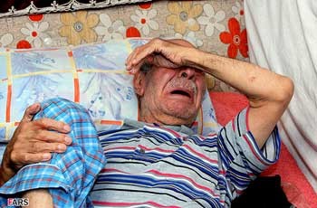 از دیدن دردهایش ذره ذره می‌میرم