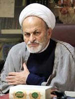 قرار شده احمدی نژاد تا پایان دوره ریاست جمهوری اش باقی بماند