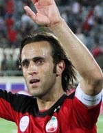 علي كريمي درگيري لفظي با پروين را تكذيب نكرد
